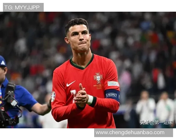 全球顶级足球球星的传奇人生与赛场巅峰对决全面解析